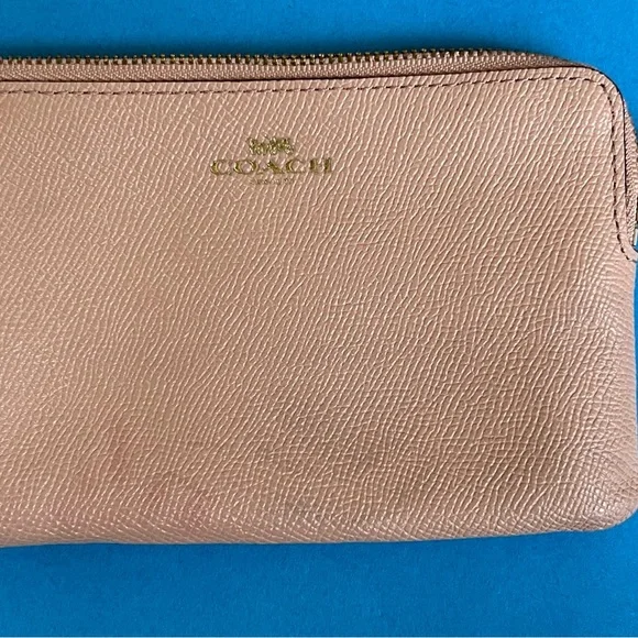 Coach Corner Zip Wristlet; Color: Gold Taupe; Style: 58032 - Picture 2 of 4